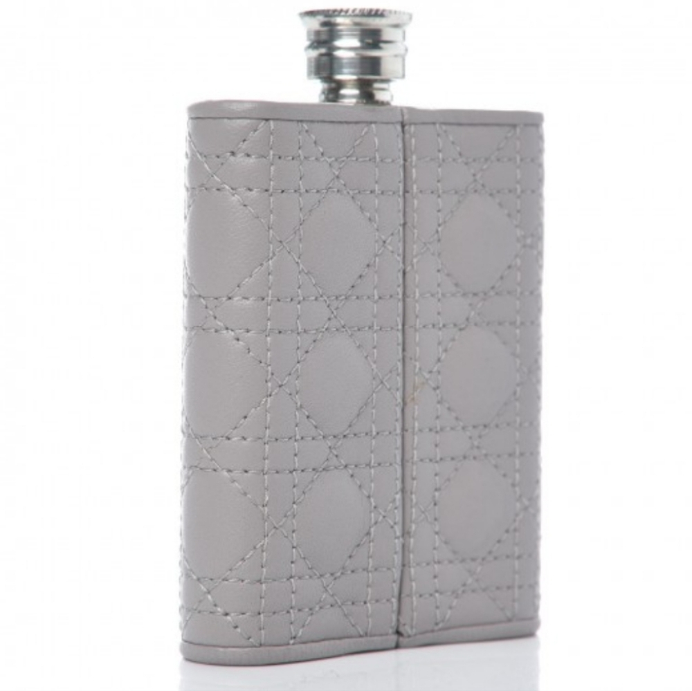 RARE Dior Collector’s Mini Lady Quilted Cannage Leather Drinking Flask - Picture 6 of 17